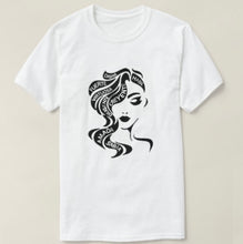 Carica l&#39;immagine nel visualizzatore di Gallery, White T-shirt Spanish words
