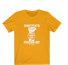 Cargar imagen en el visor de la galería, Juneteenth fist
