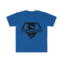 Cargar imagen en el visor de la galería, Super Dad Unisex Softstyle T-Shirt
