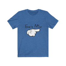 Cargar imagen en el visor de la galería, She’s mine pointing T-shirt
