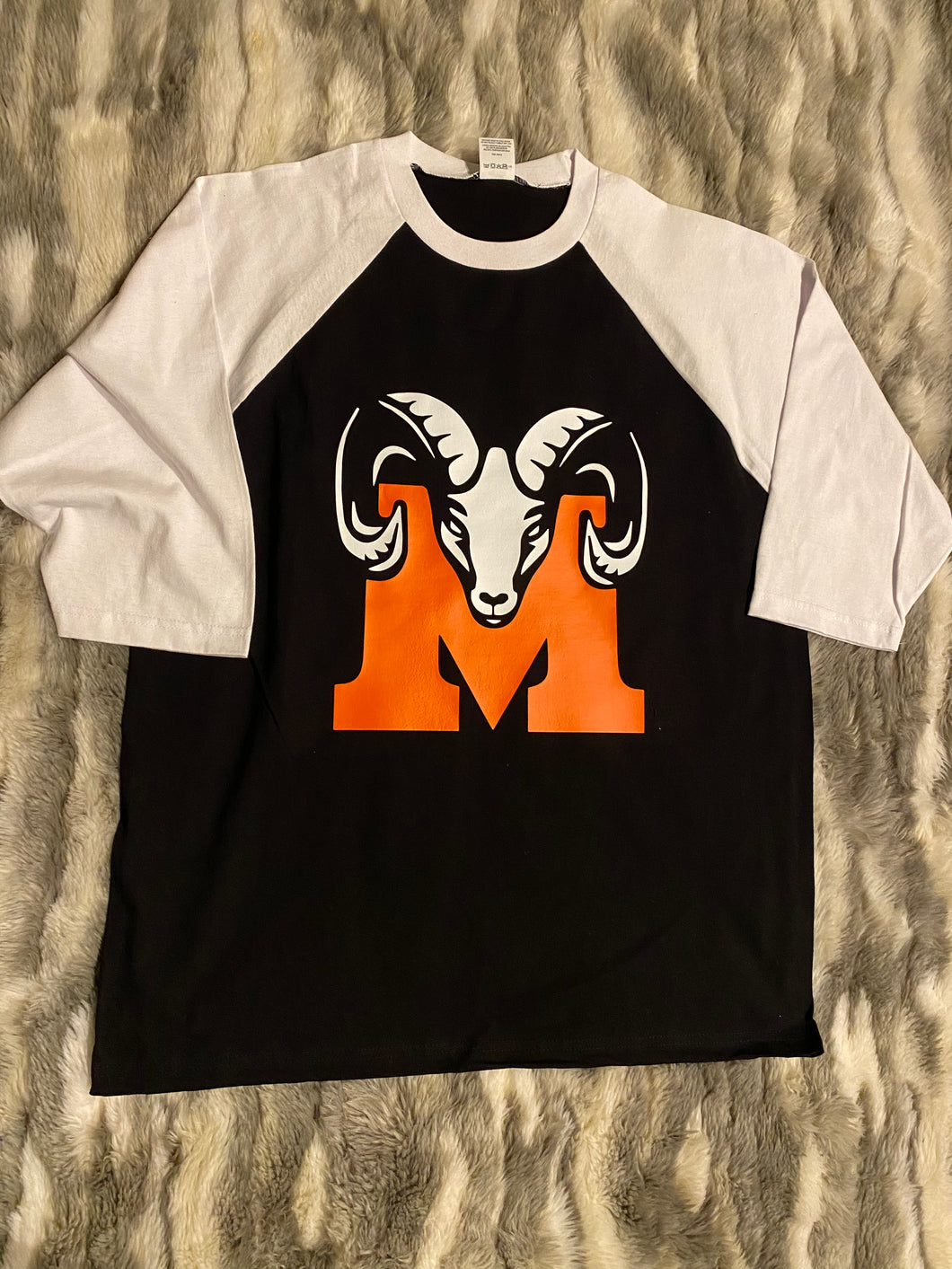 Manual Rams raglan T-shirt unisex