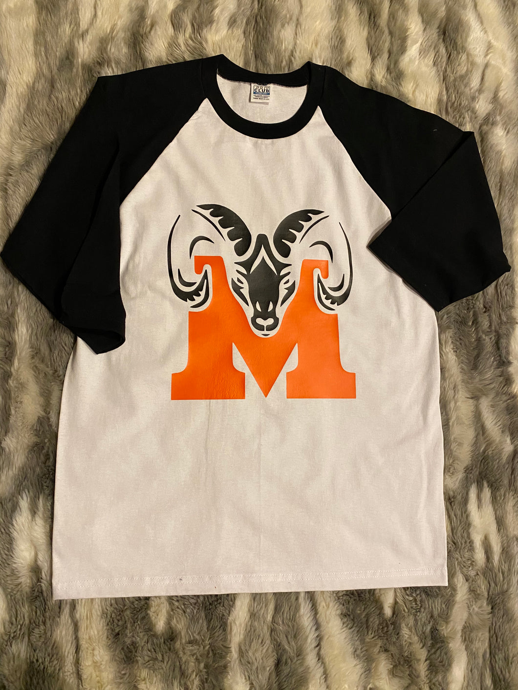 Manual Rams raglan T-shirt unisex