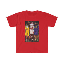 Carica l&#39;immagine nel visualizzatore di Gallery, GOAT (Mike, Kobe &amp; Lebron) Unisex Softstyle T-Shirt
